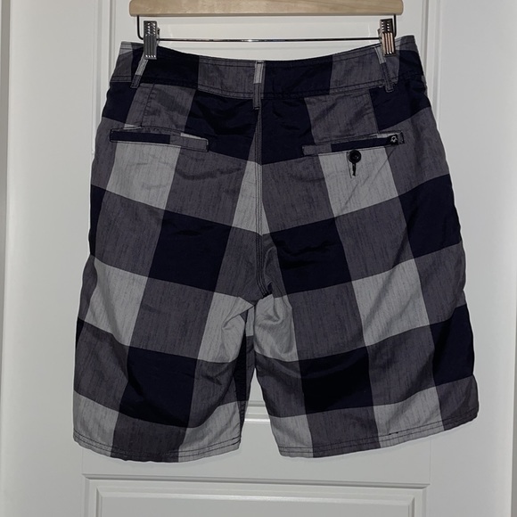 Swim trunks size 30 - Picture 2 of 2